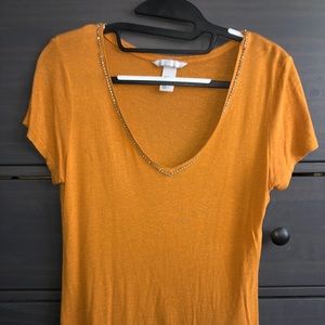 Tshirt with gems put on by owner